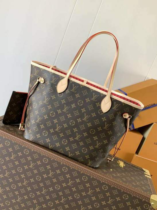 Picture of Louis Vuitton Handbags _SKUfw232395052fw
